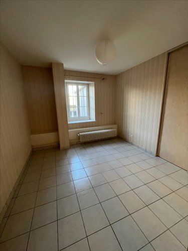 Location appartement Langres 52200 Haute-Marne 93 m2 4 pièces 652 euros