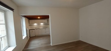 Location appartement Langres 52200 Haute-Marne 28 m2 1 pièce 385 euros