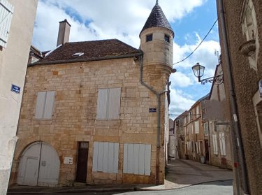 Maison a vendre Langres 52200 Haute-Marne 177 m2 10 pièces 140000 euros