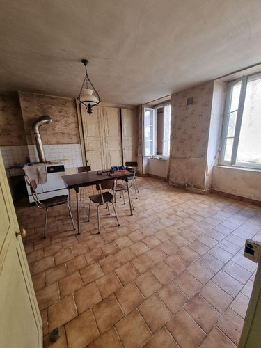Maison a vendre Neuvy-Saint-Sépulchre 36230 Indre 165 m2 7 pièces 65000 euros
