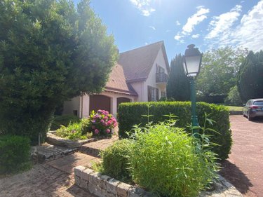 Maison a vendre Le Coudray 28630 Eure-et-Loir 300 m2 11 pièces 557600 euros
