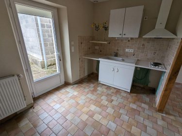 Location maison Rémalard-en-Perche 61110 Orne 66 m2 3 pièces 563 euros