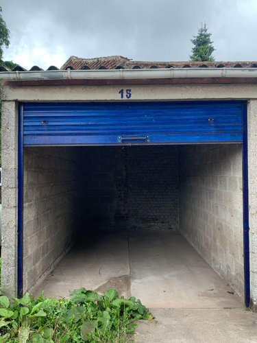 Location garage et parking Bailleul 59270 Nord 14 m2  60 euros