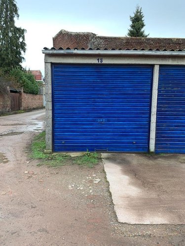 Location garage et parking Bailleul 59270 Nord 14 m2  60 euros