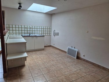 Immeuble a vendre Saint-Pol-de-Léon 29250 Finistère 149 m2  193200 euros