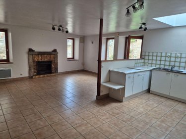 Immeuble a vendre Saint-Pol-de-Léon 29250 Finistère 149 m2  193200 euros