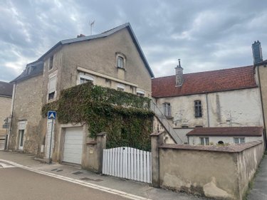 Immeuble a vendre Arc-en-Barrois 52210 Haute-Marne 263 m2  139200 euros