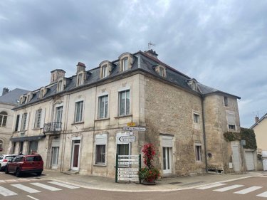 Immeuble a vendre Arc-en-Barrois 52210 Haute-Marne 263 m2  139200 euros