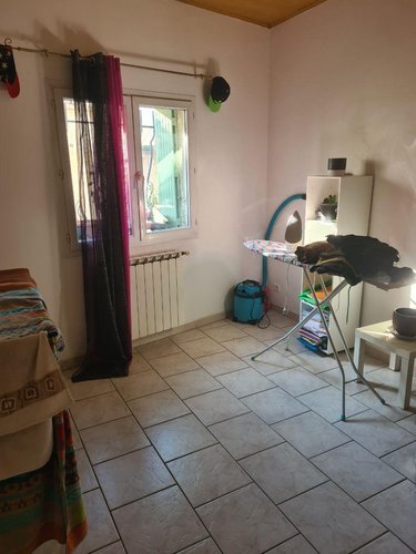 Immeuble a vendre Saint-Gilles 30800 Gard 150 m2  227900 euros