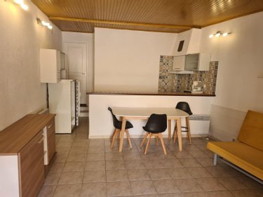 Immeuble a vendre Saint-Gilles 30800 Gard 150 m2  227900 euros
