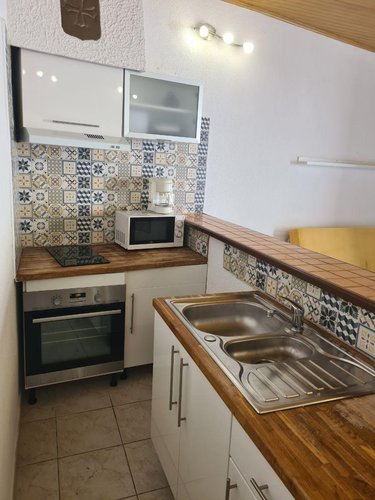 Immeuble a vendre Saint-Gilles 30800 Gard 150 m2  227900 euros