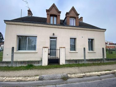 Maison a vendre Salbris 41300 Loir-et-Cher 125 m2 5 pièces 126480 euros