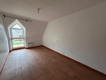 Location maison Le Hinglé 22100 Côtes-d'Armor 91 m2  705 euros