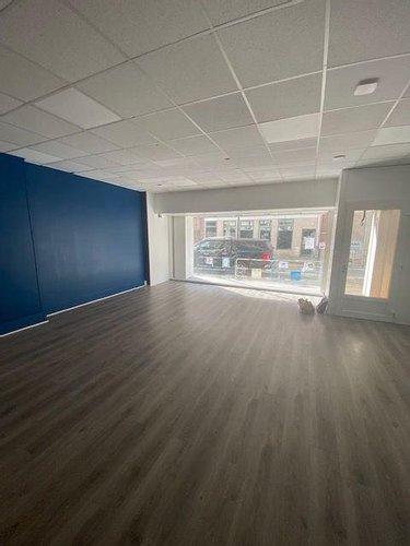 Location fonds et murs commerciaux Évreux 27000 Eure 60 m2  780 euros