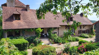 Maison a vendre Cluny 71250 Saône-et-Loire 420 m2 11 pièces 950000 euros