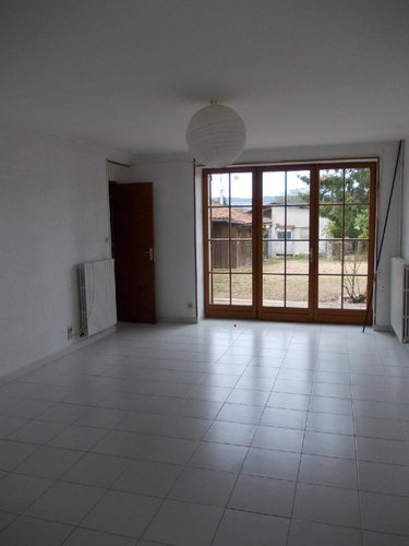 Location maison Massilly 71250 Saône-et-Loire 165 m2 6 pièces 890 euros