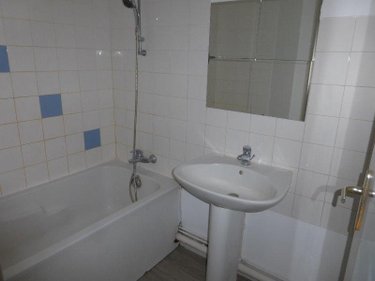 Location appartement Cluny 71250 Saône-et-Loire 37 m2 1 pièce 320 euros