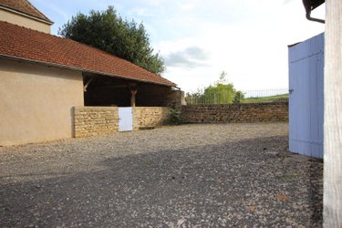 Location maison Saint-Ythaire 71460 Saône-et-Loire 58 m2 2 pièces 520 euros