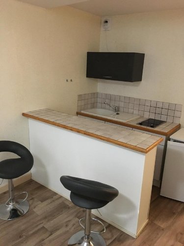 Location appartement Cluny 71250 Saône-et-Loire 22 m2 1 pièce 350 euros