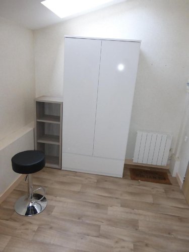 Location appartement Cluny 71250 Saône-et-Loire 15 m2  350 euros