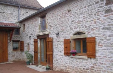 Location maison Jalogny 71250 Saône-et-Loire 110 m2 4 pièces 740 euros