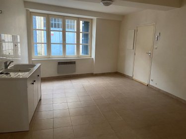 Location appartement Cluny 71250 Saône-et-Loire 31 m2 1 pièce 450 euros