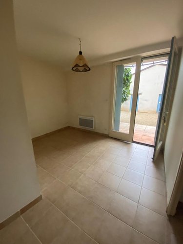 Location appartement Cluny 71250 Saône-et-Loire 31 m2 1 pièce 450 euros