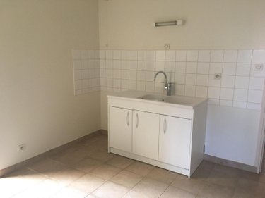 Location appartement Cluny 71250 Saône-et-Loire 45 m2 2 pièces 510 euros