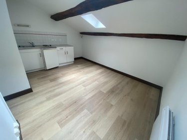 Location appartement Cluny 71250 Saône-et-Loire 22 m2 1 pièce 400 euros