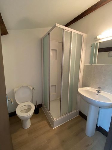 Location appartement Cluny 71250 Saône-et-Loire 22 m2 1 pièce 400 euros