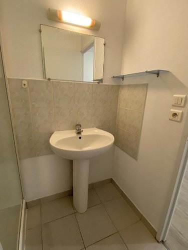 Location appartement Cluny 71250 Saône-et-Loire 24 m2 1 pièce 330 euros