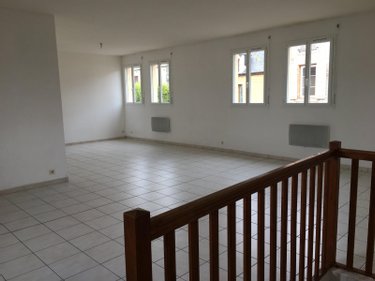Location appartement Cormatin 71460 Saône-et-Loire 130 m2 5 pièces 600 euros