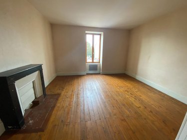 Location maison Salornay-sur-Guye 71250 Saône-et-Loire 103 m2 5 pièces 650 euros