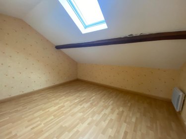 Location maison Salornay-sur-Guye 71250 Saône-et-Loire 103 m2 5 pièces 650 euros