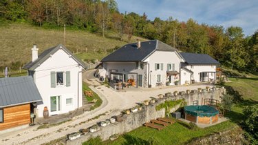 propriete a vendre Apremont 73190 Savoie 230 m2 8 pièces 1150000 euros
