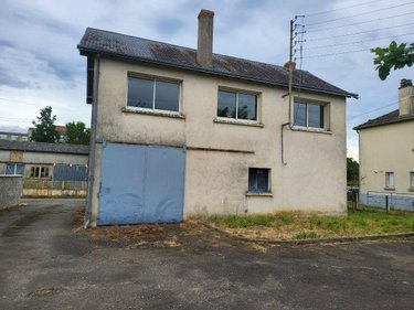 Immeuble a vendre Bonnétable 72110 Sarthe 102 m2  121325 euros