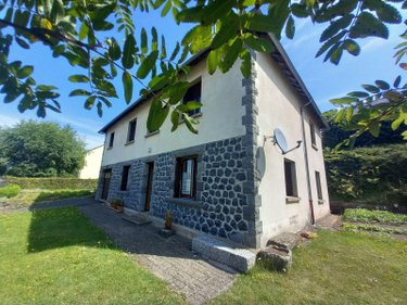 Maison a vendre Allanche 15160 Cantal 144 m2 6 pièces 123000 euros