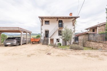 Maison a vendre Saint-Pierre-le-Vieux 71520 Saône-et-Loire 445 m2 12 pièces 790000 euros