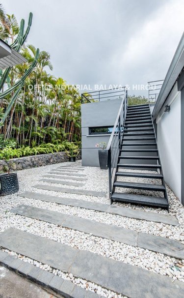 Maison a vendre Saint-Gilles-les-Bains 97434 Réunion 240 m2 8 pièces 1295000 euros