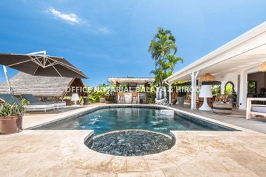 Maison a vendre Saint-Gilles-les-Bains 97434 Réunion 240 m2 8 pièces 1490000 euros