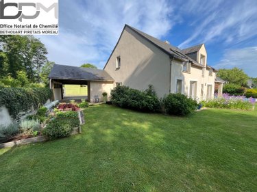 Maison a vendre Cholet 49300 Maine-et-Loire 180 m2 9 pièces 533025 euros