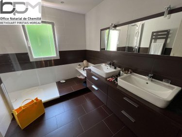 Maison a vendre Cholet 49300 Maine-et-Loire 180 m2 9 pièces 496000 euros