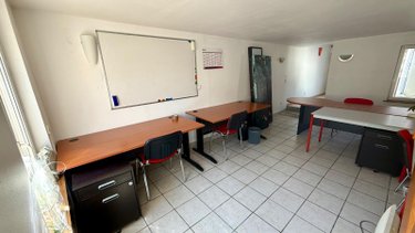 Fonds et murs commerciaux a vendre Hazebrouck 59190 Nord 84 m2  157500 euros