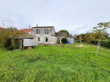 Maison a vendre Forges 17290 Charente-Maritime 145 m2 6 pièces 139788 euros