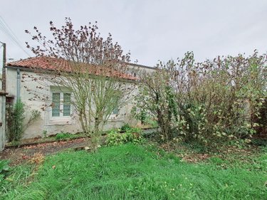 Maison a vendre Forges 17290 Charente-Maritime 145 m2 6 pièces 119968 euros