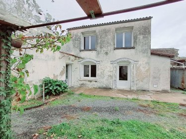 Maison a vendre Forges 17290 Charente-Maritime 145 m2 6 pièces 139788 euros