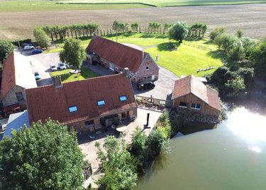 propriete a vendre Bergues 59380 Nord 482 m2 15 pièces 709240 euros