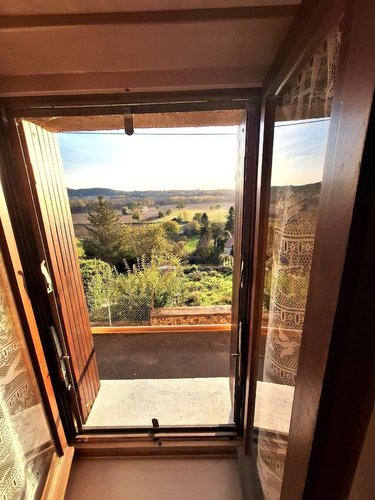 Maison a vendre Auzat-la-Combelle 63570 Puy-de-Dôme 70 m2 6 pièces 61000 euros
