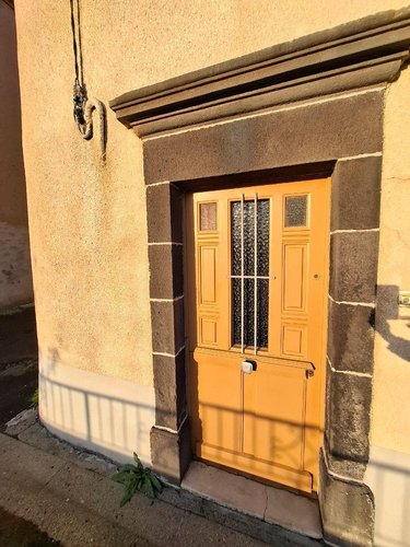 Maison a vendre Auzat-la-Combelle 63570 Puy-de-Dôme 70 m2 6 pièces 61000 euros