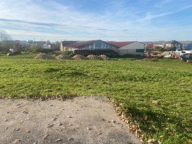 Terrain a batir a vendre Vesoul 70000 Haute-Saône 1488 m2  110000 euros